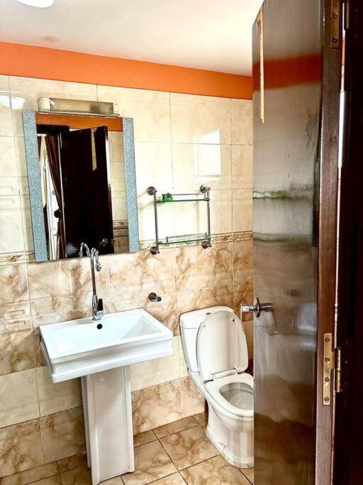 Koupelna v ubytování Appart 3 Ch. Biteng Yaoundé