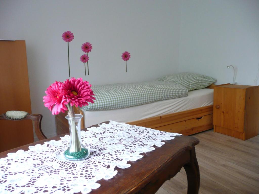 HergartenにあるFerienhaus Krukの花瓶