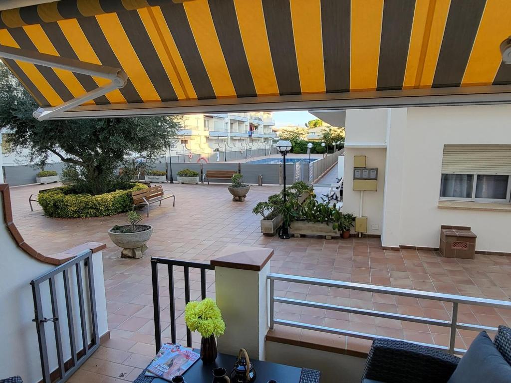 Appartement Rez-de-Chaussée avec Piscine, Terrasse et Proche Plage à L'Estartit