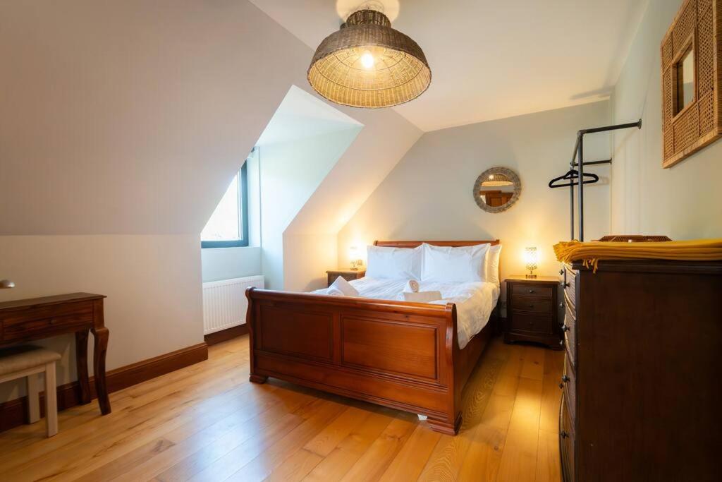 Postel nebo postele na pokoji v ubytování Blasket View - 5 Star