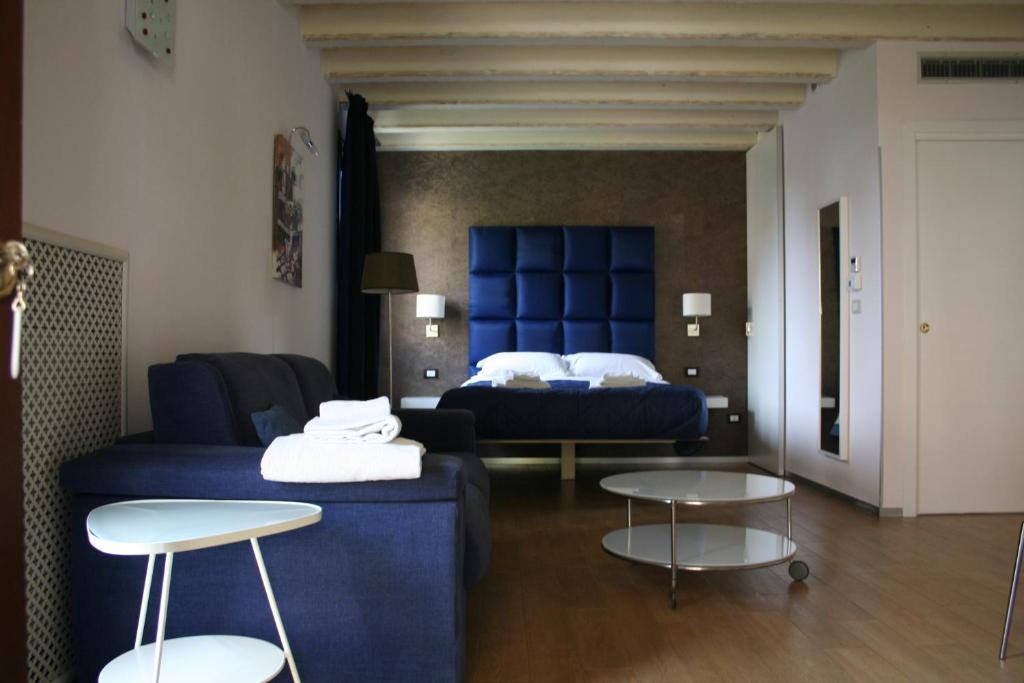 Bamboo Luxury B&B - 15