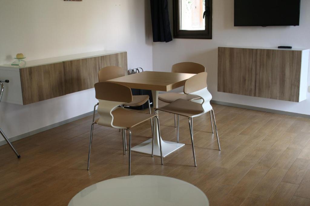 Bamboo Luxury B&B - 19