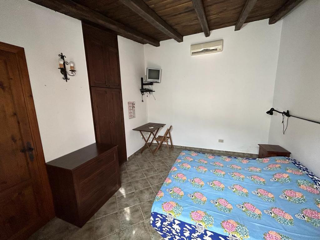 Casa Corimè - Double Room With Extra Bed