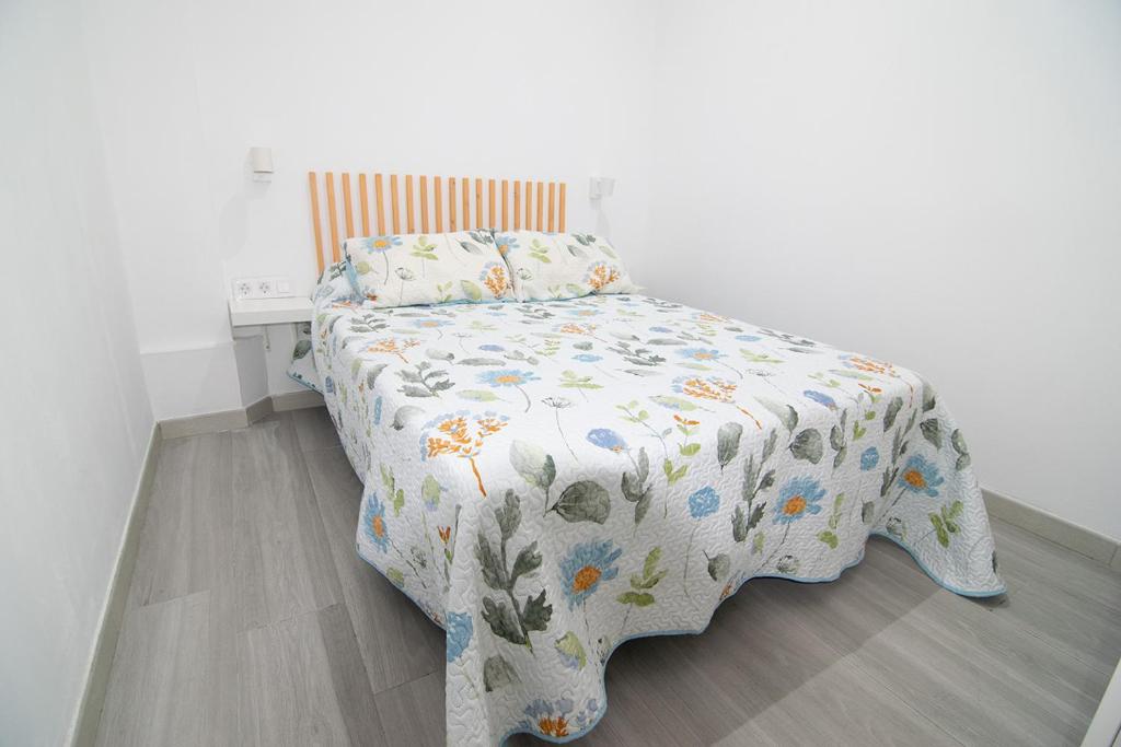 Postel nebo postele na pokoji v ubytování The Safe Point Suites Tablero