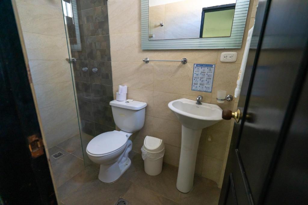 Koupelna v ubytování Hotel Tayromar