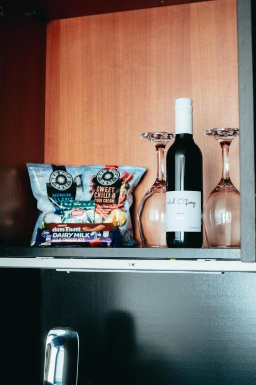 Ramada by Wyndham Diplomat Canberra - Resim 42