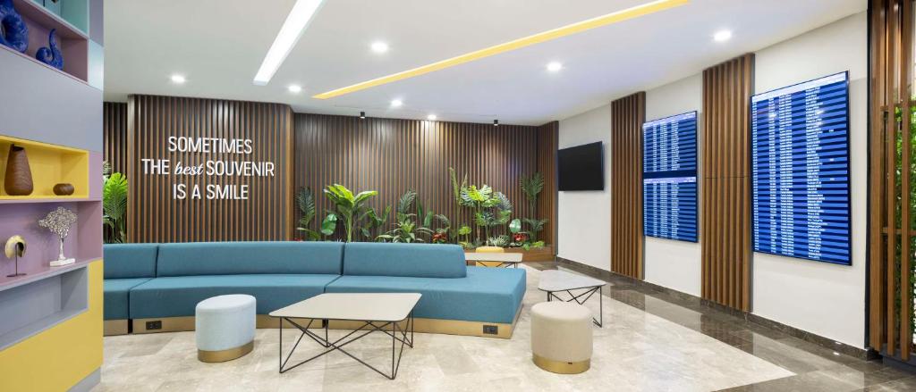 Posezení v ubytování Hampton By Hilton Istanbul Airport, Arnavutkoy