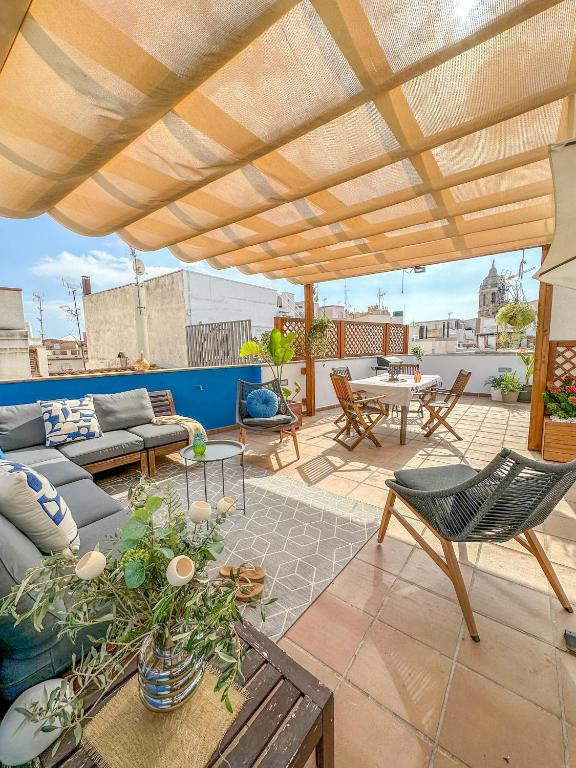 Stunning Sanctuary Penthouse image