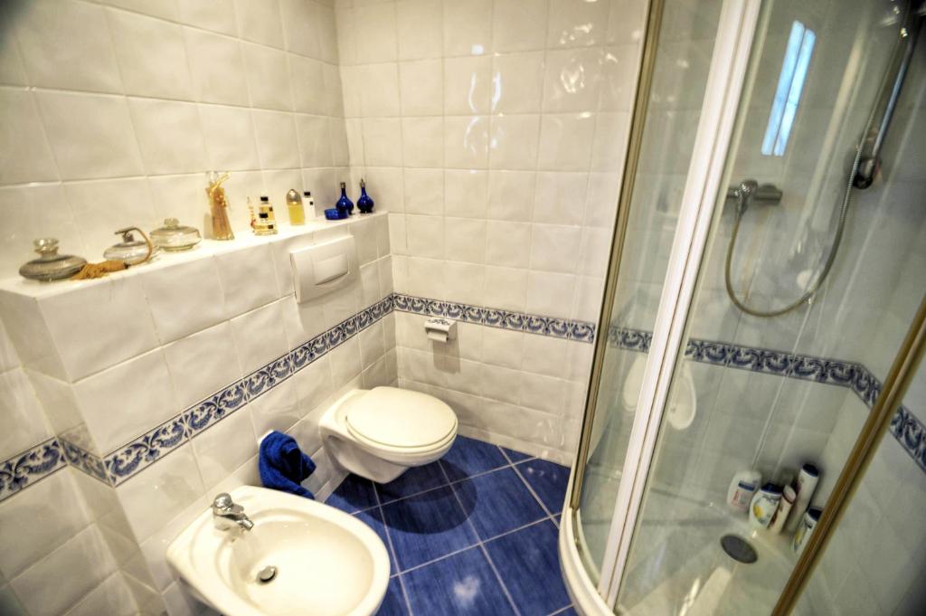 A bathroom at Can Ferran by Hello Homes Sitges