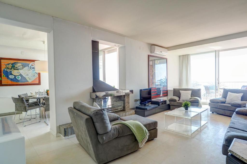 Posezení v ubytování La Gioia 2 by Hello Homes Sitges
