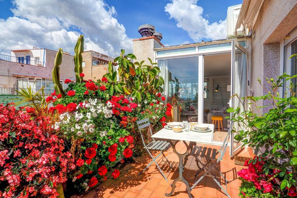 Balkón nebo terasa v ubytování Secret Garden Apartment by Hello Homes Sitges