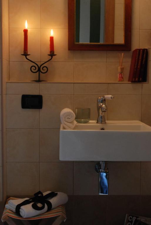 Koupelna v ubytování B&B L'Albero Di Antonia