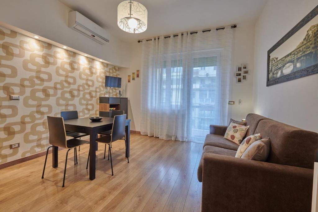 Posedenie v ubytovaní Casa Gordigiani - bilocali con parcheggio