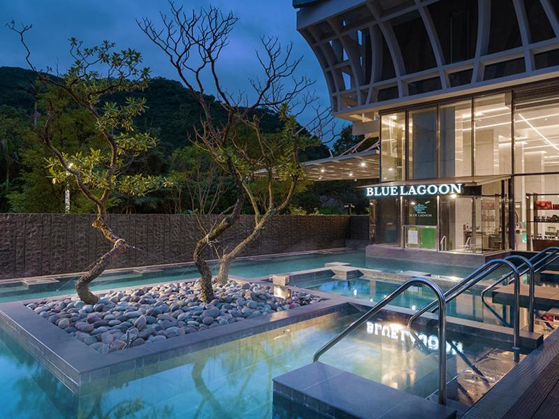 Bazén v ubytování Orient Luxury Hotel-Jiaoxi nebo v jeho okolí