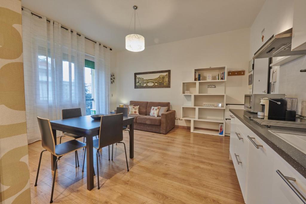 Kuchyňa alebo kuchynka v ubytovaní Casa Gordigiani - bilocali con parcheggio