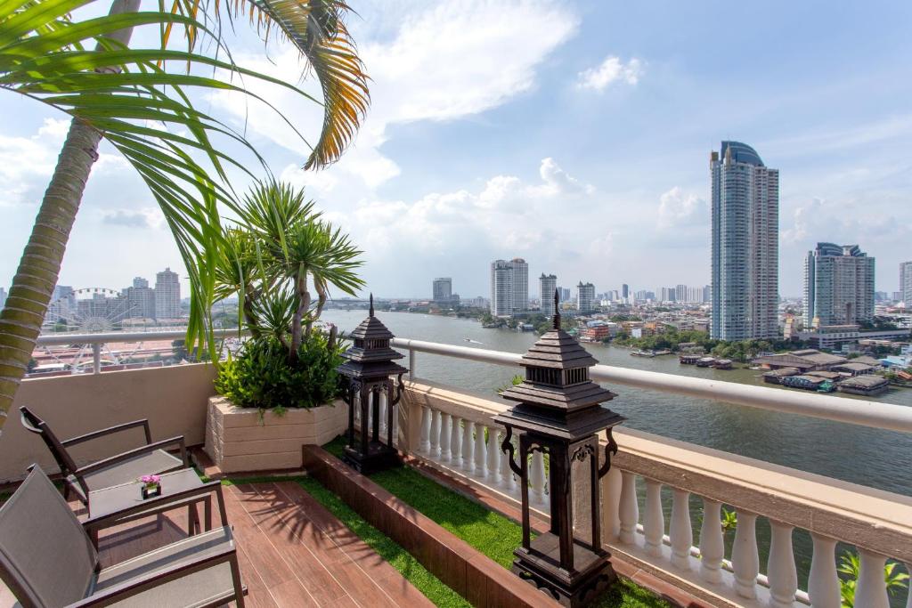 Ramada Plaza by Wyndham Bangkok Menam Riverside 3