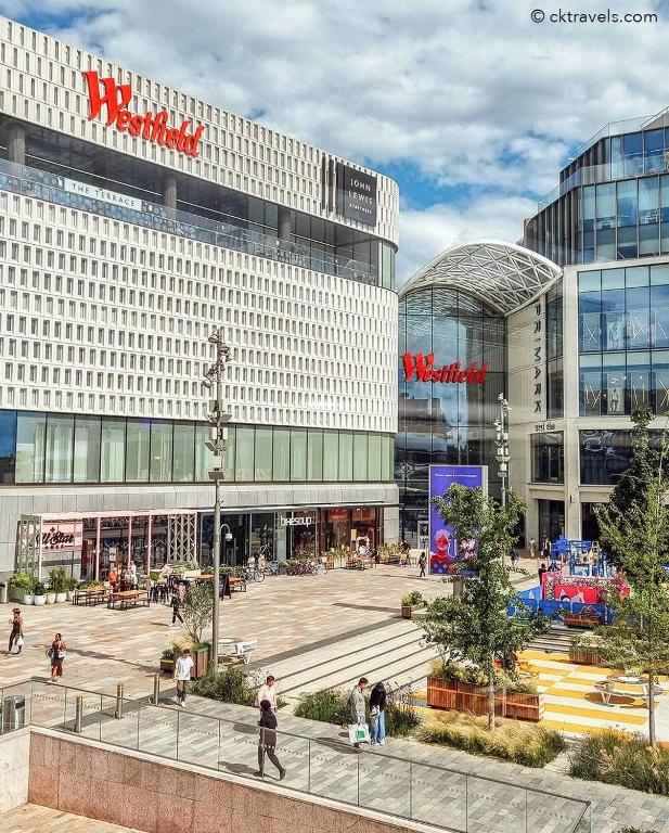 London Budget Bliss, London W12, white city, shepherd's bush market - Resim 28