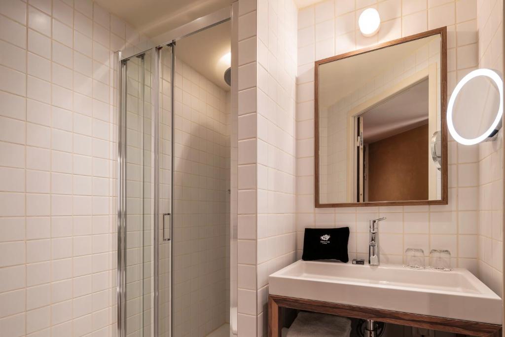 Kopster Hotel Paris Porte de Versailles - Resim 36