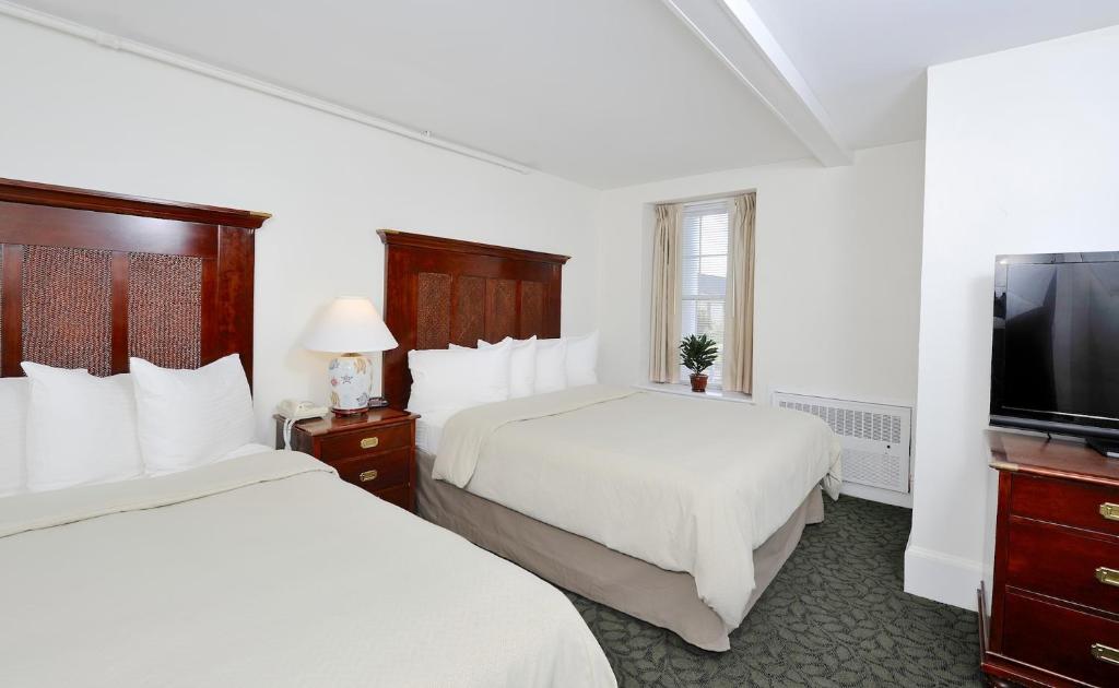 Jailhouse Inn - 