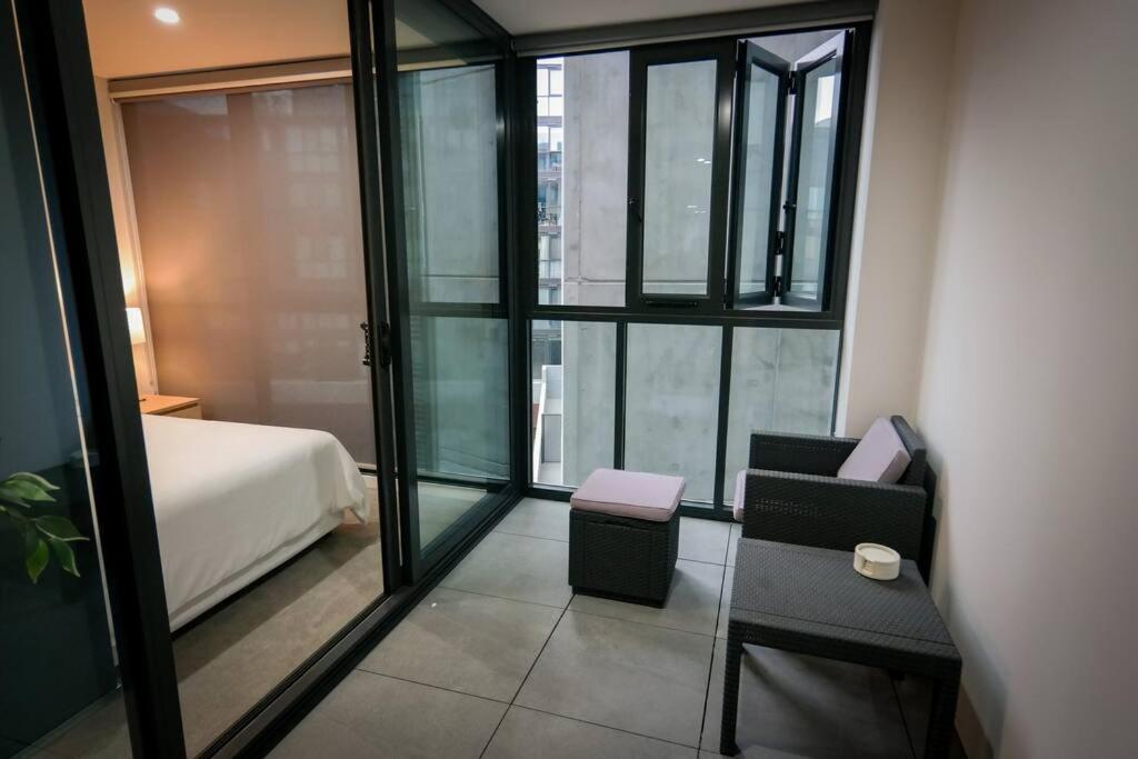 Gallery image of Braddon 1BR Apt, WiFi, Secure Parking, AMAZING LOCATION in Canberra