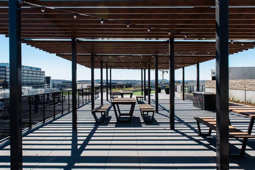 Gallery image of Braddon 1BR Apt, WiFi, Secure Parking, AMAZING LOCATION in Canberra