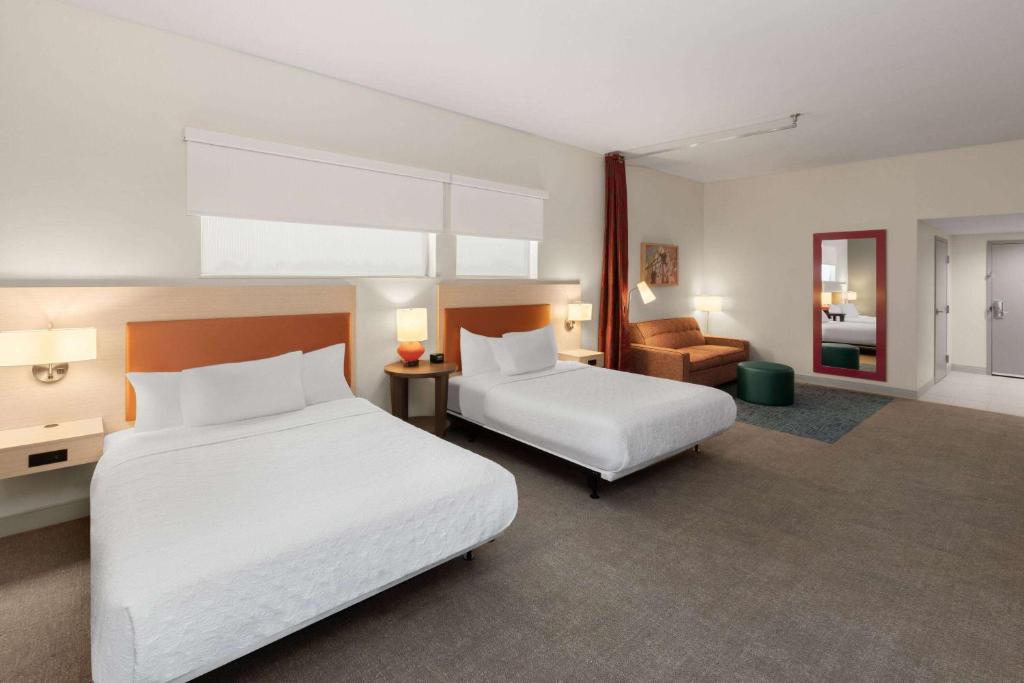 Postel nebo postele na pokoji v ubytování Hawthorn Extended Stay by Wyndham Kingwood Houston