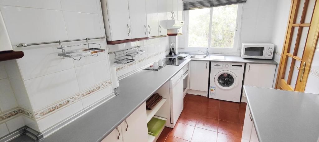 Kuchyňa alebo kuchynka v ubytovaní AP376 - Casa Linda Valparaiso