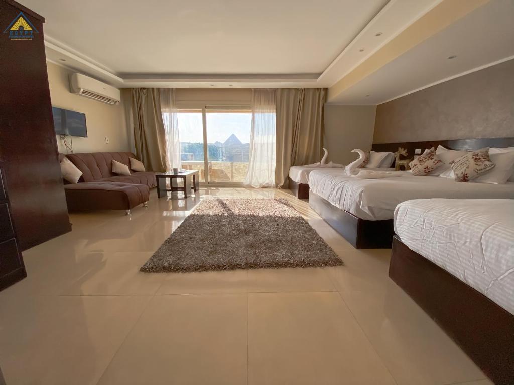 Egypt Pyramids Inn - 7