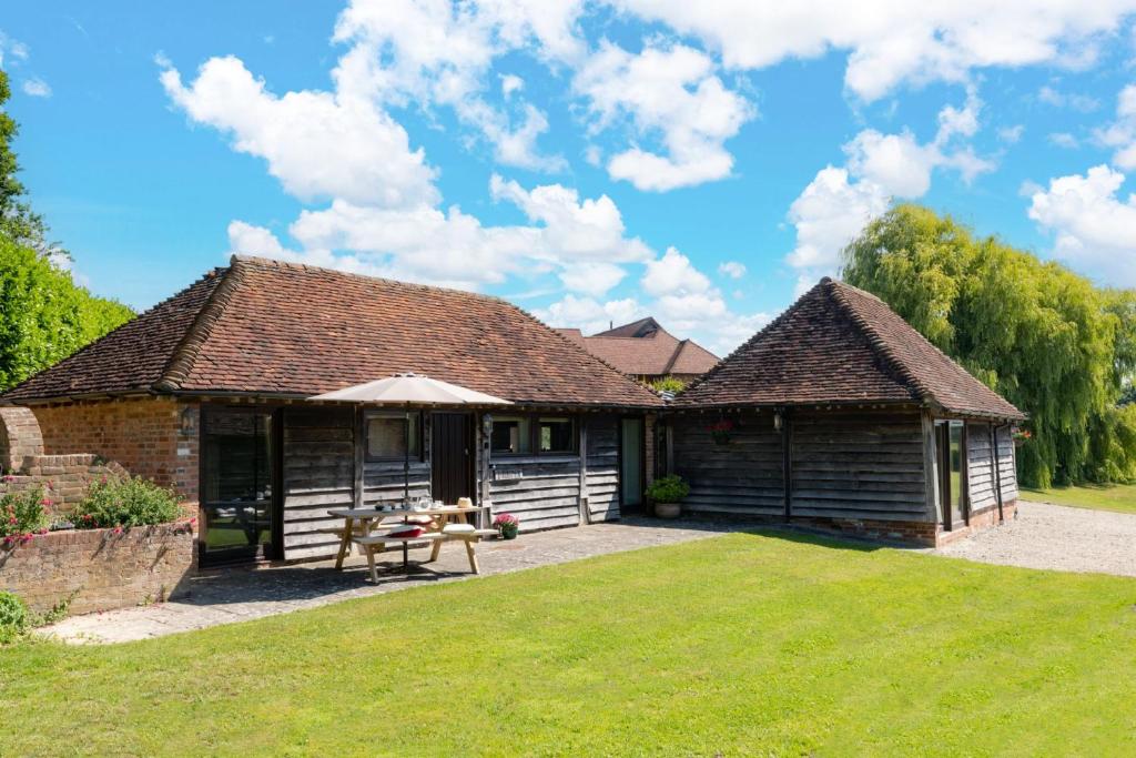 Bull Pen and Cart Lodge, Herstmonceux (updated prices 2024)