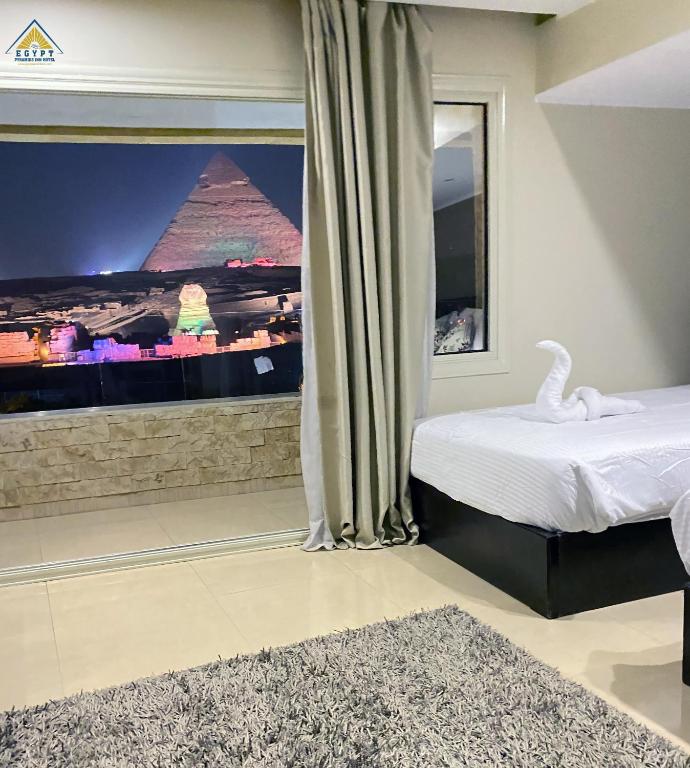 Egypt Pyramids Inn - 9