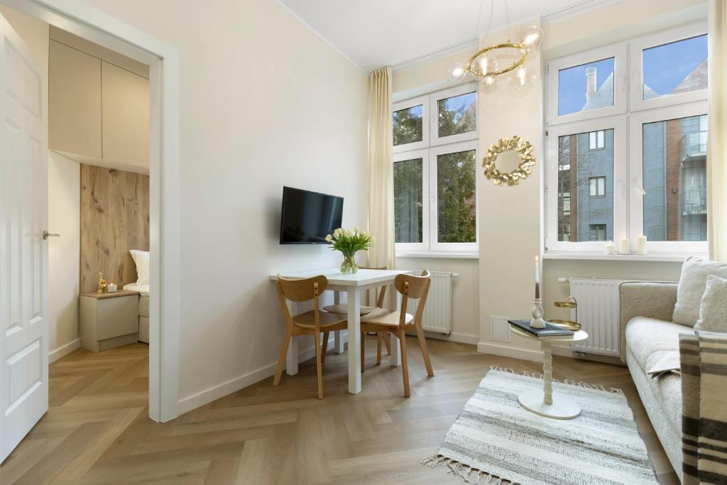 Elite Apartments Grobla Center - One-Bedroom Apartment