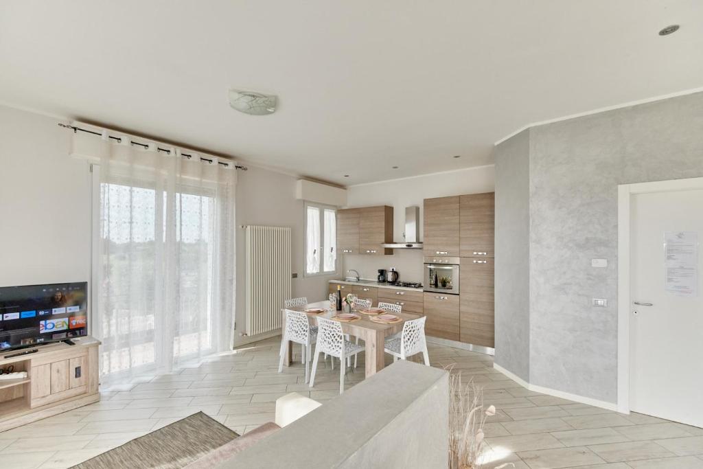 A kitchen or kitchenette at App. Mimosa Minerva Holiday Home