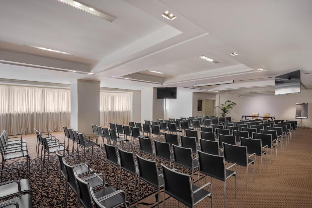 The business area and/or conference room at Palace Catania | UNA Esperienze