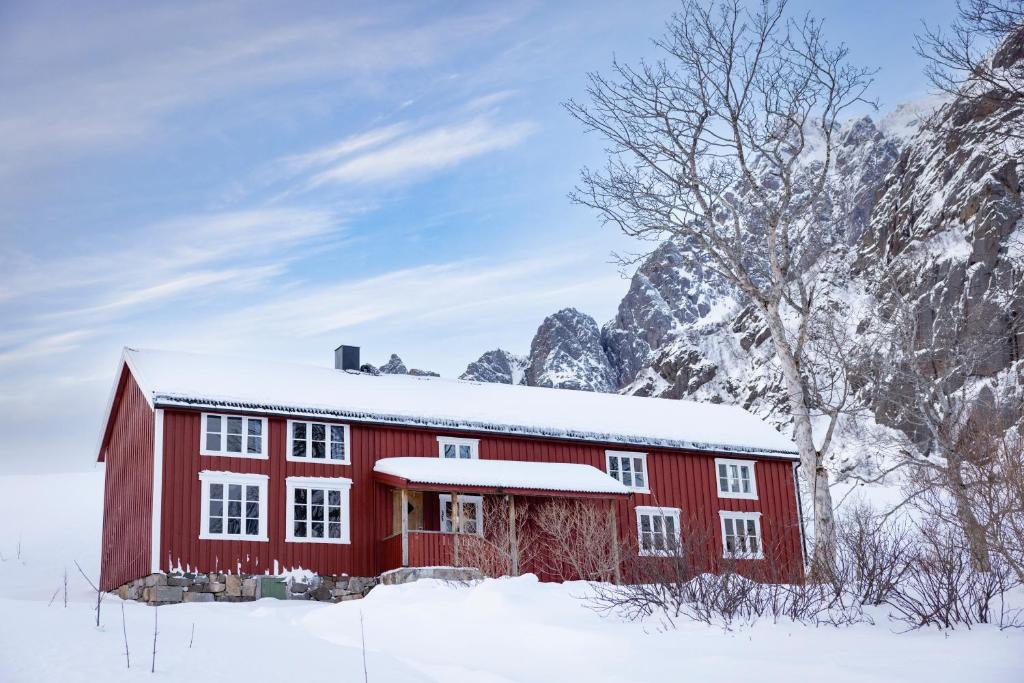 Beachfront · Private Beach Kalle i Lofoten - Four-Bedroom House