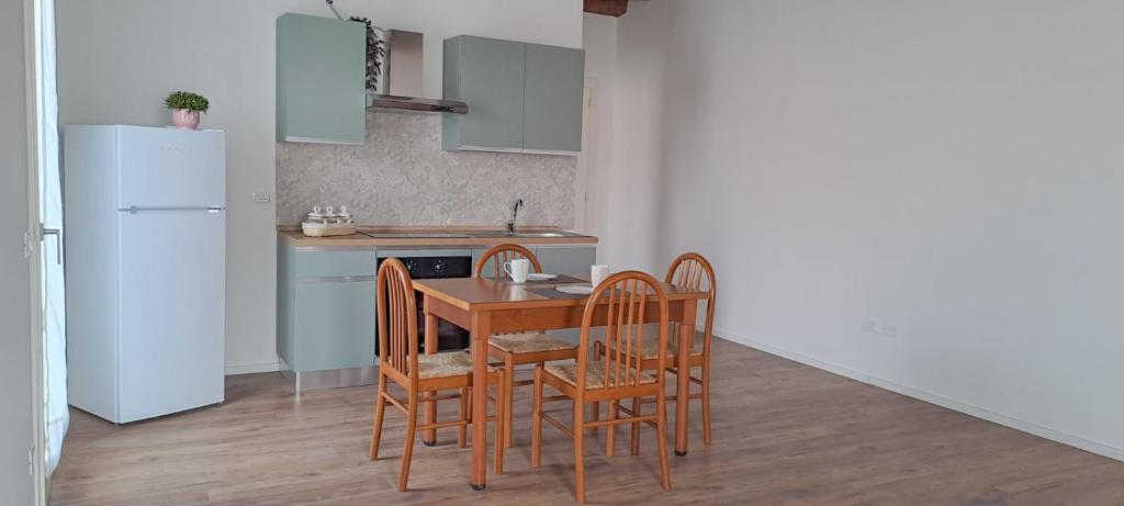 Kuchyň nebo kuchyňský kout v ubytování Casa Toè Quinto