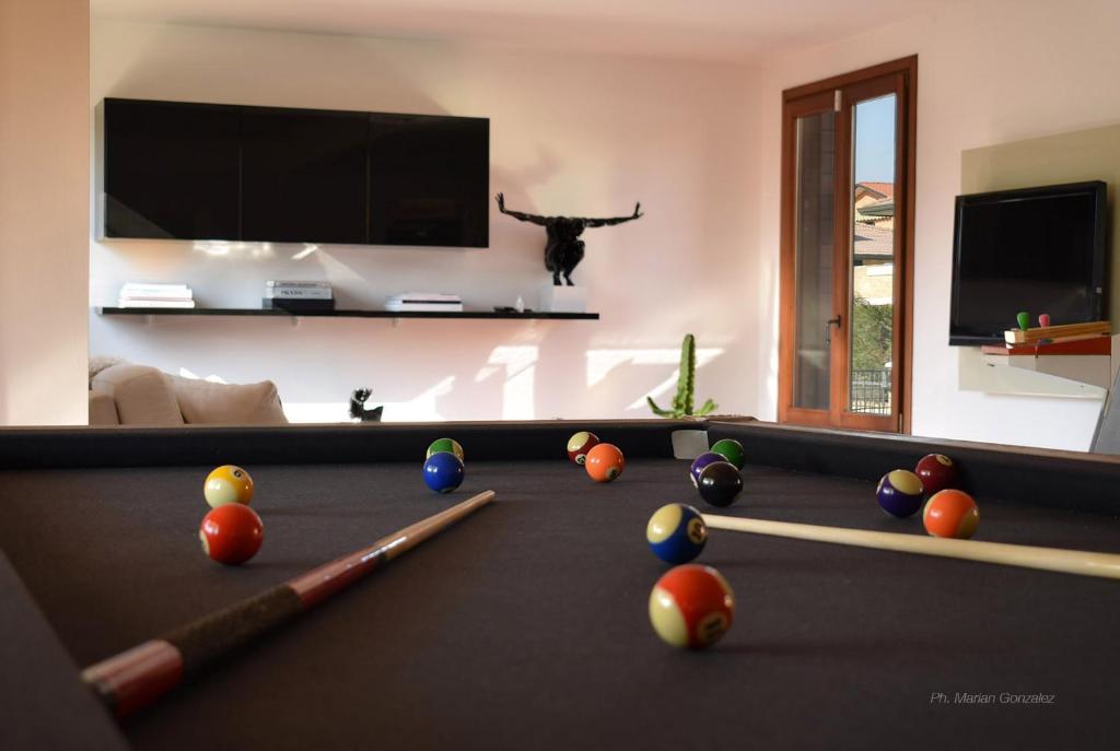 Biliár nebo kulečník v ubytování Welc-oM Villa Noventa Padovana