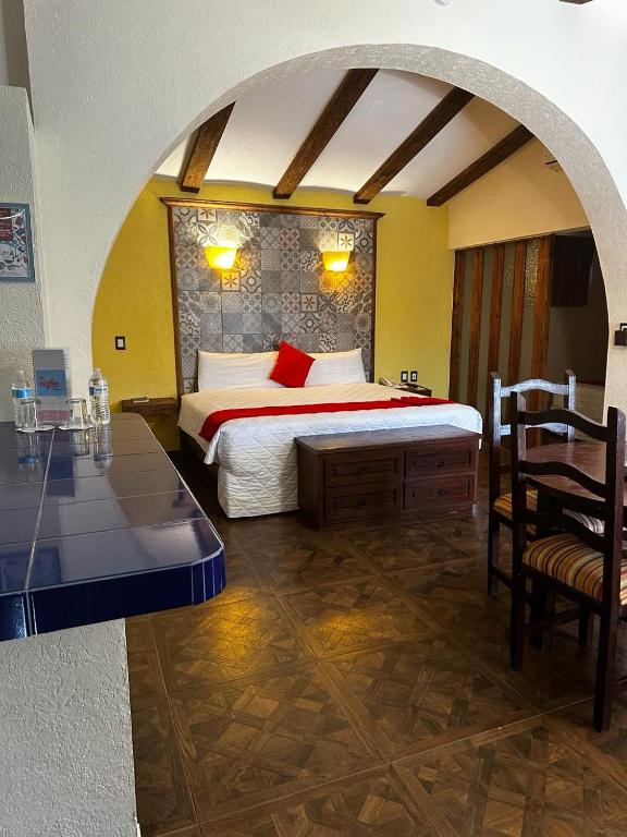 Hotel Medrano Temáticas and Business Rooms Aguascalientes - 