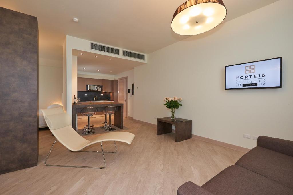 
Loft Suite with Kitchen & Pool Access 
