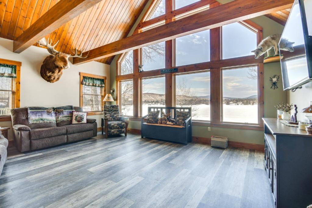 Lakefront New Hampshire Hideaway with Deck and Views, Errol (updated prices 2024)