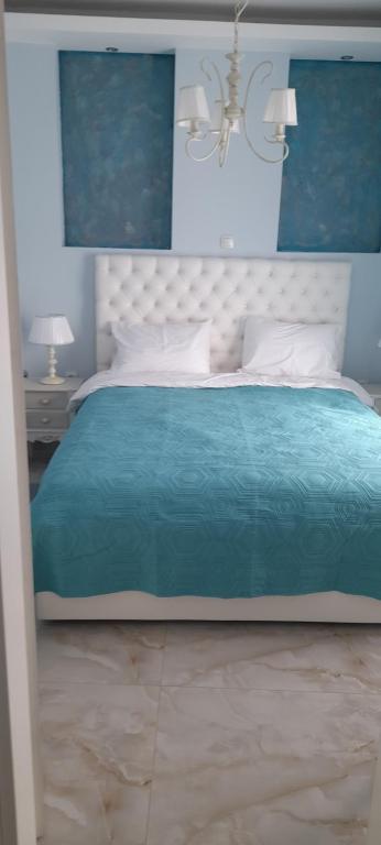 Goldcrest Mall and Residency Luxury Penthouse Apartment