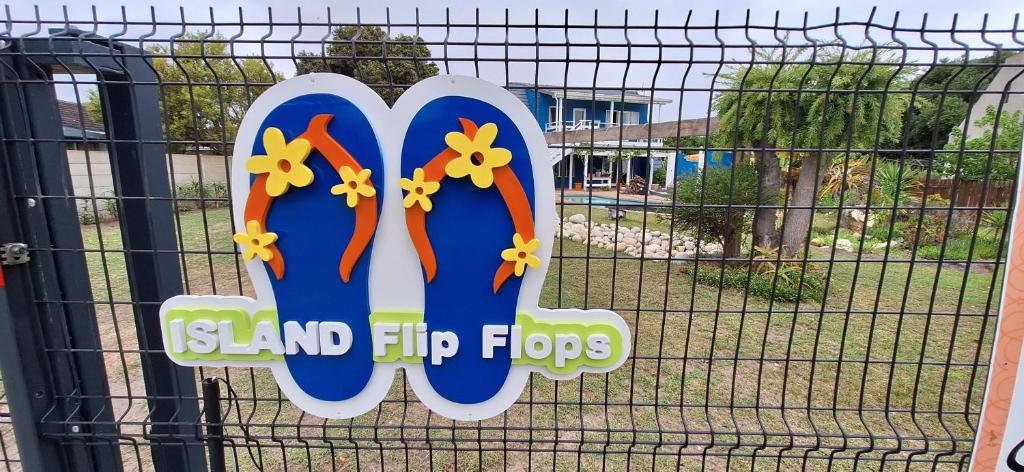 Island Flip Flop Holidays - Image 10