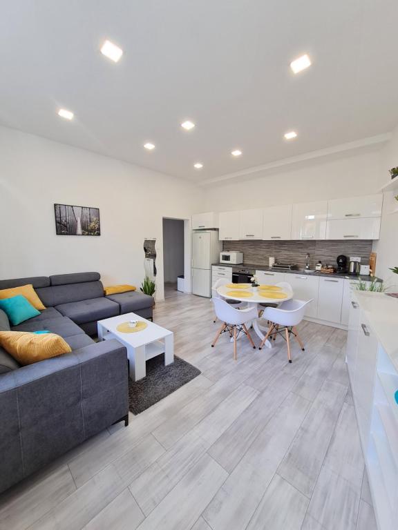 Napfény apartman - Appartement D'une Chambre