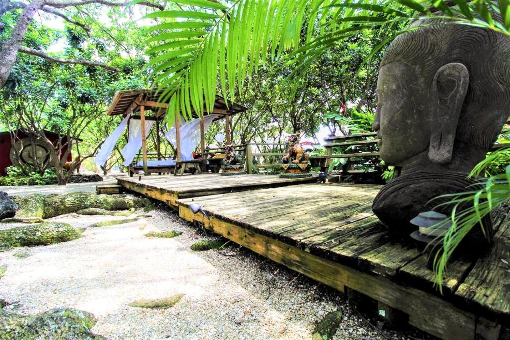 Zahrada ubytování Delightful Sukiya Tiny House! Japanese Garden in Homestead