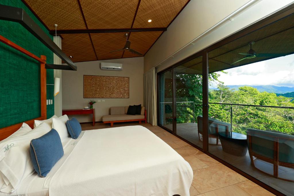 SIXTY THREE HOTEL