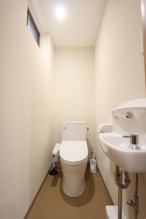 LUANAHOTEL IN KOUENJIにあるバスルーム