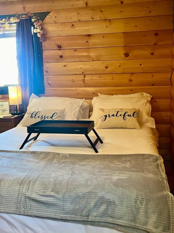 Postel nebo postele na pokoji v ubytování The Gratitude Homestay
