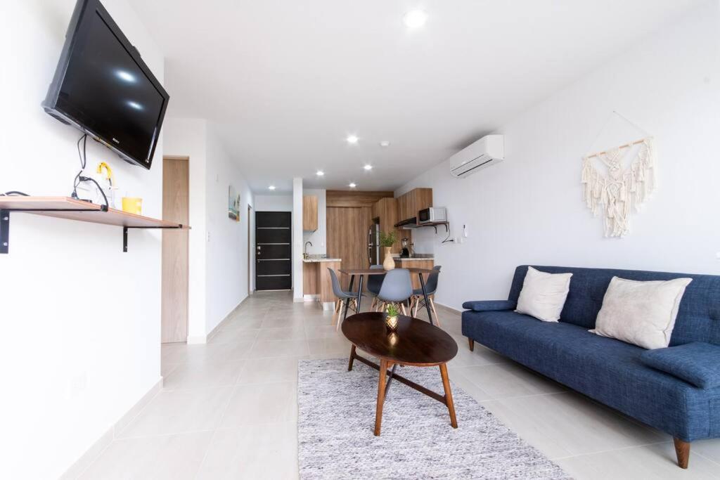 Μια τηλεόραση ή/και κέντρο ψυχαγωγίας στο lindo y nuevo a 1 min de la playa by g p s rentas