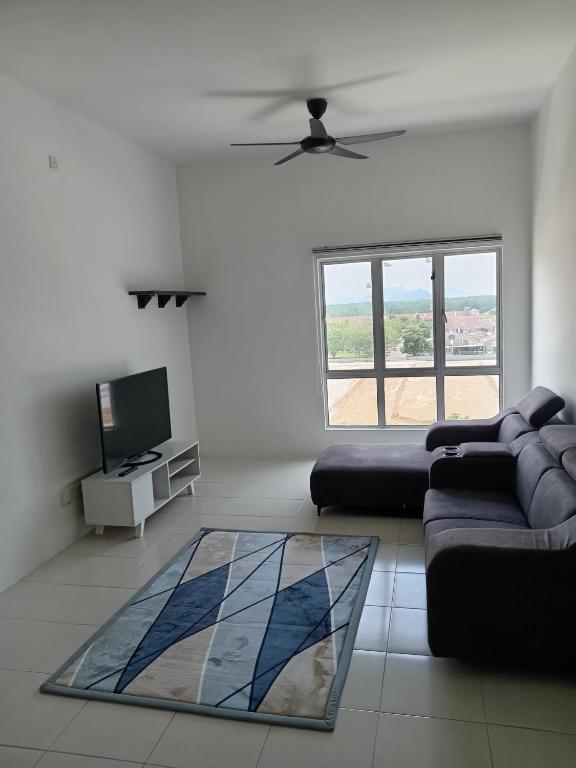 Una televisión o centro de entretenimiento en Dream House