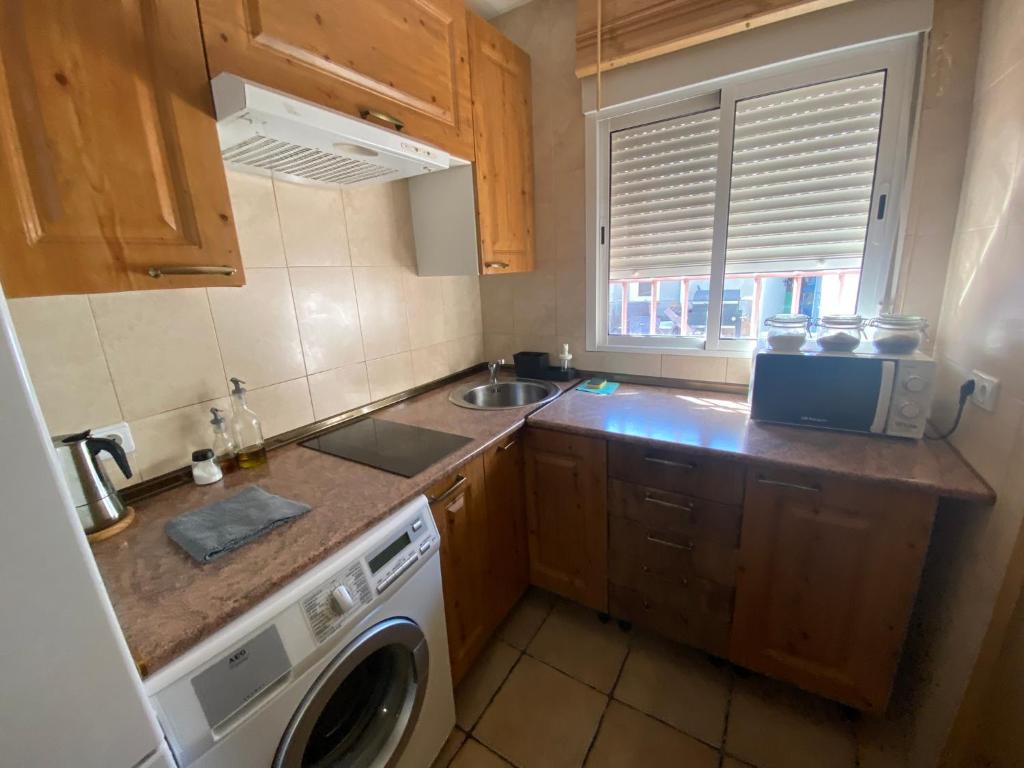 A kitchen or kitchenette at Casa Duna