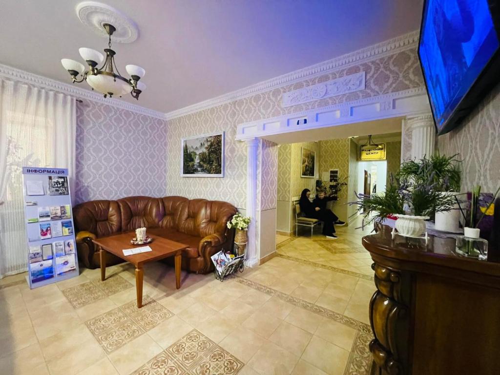 Готельно-оздоровчий комплекс "Віват" фото 3